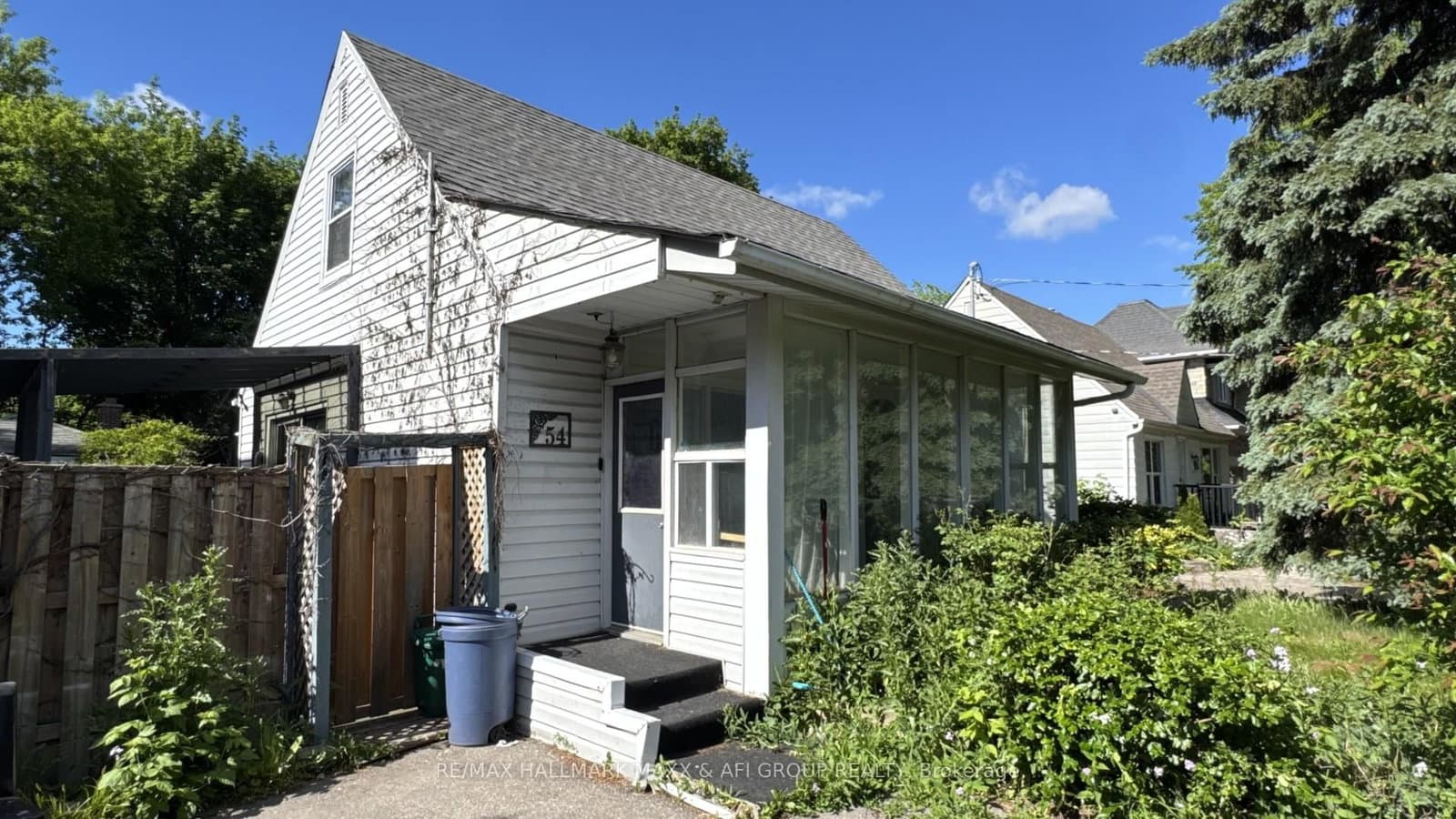 54 Highland Park Boulevard thumbnail 2