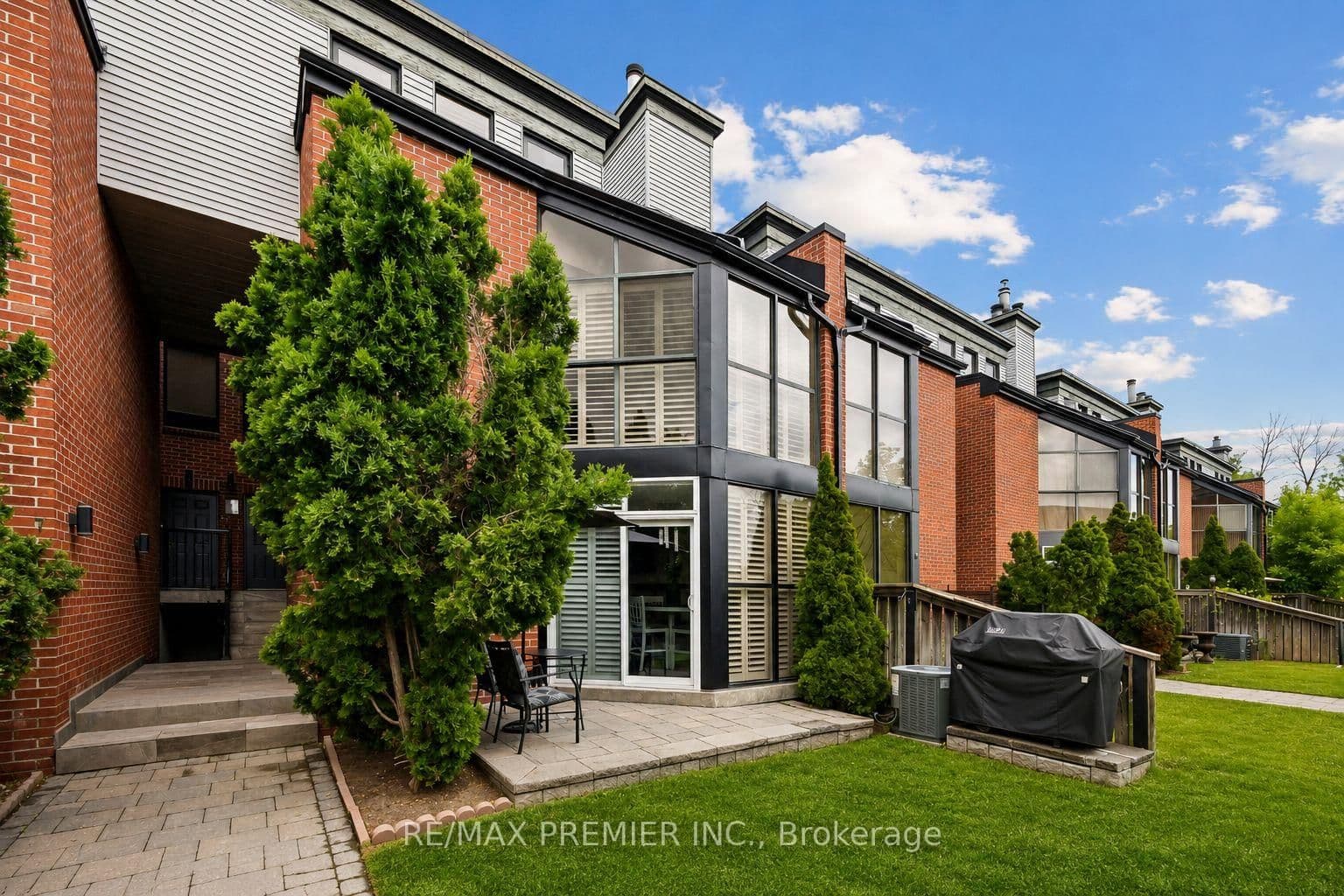 100 Arbors Lane, Unit 8 thumbnail 20