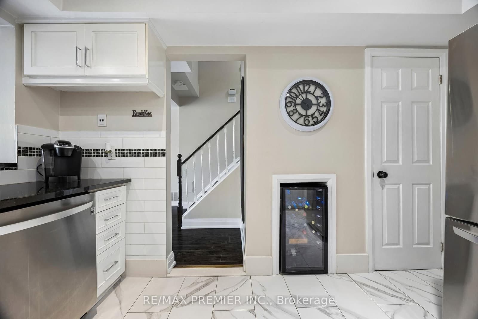 100 Arbors Lane, Unit 8 thumbnail 31