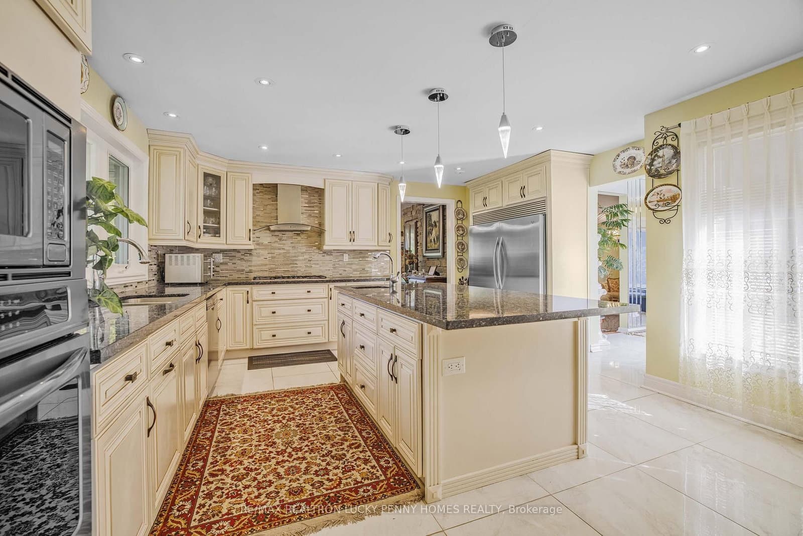 9799 Warden Avenue thumbnail 12
