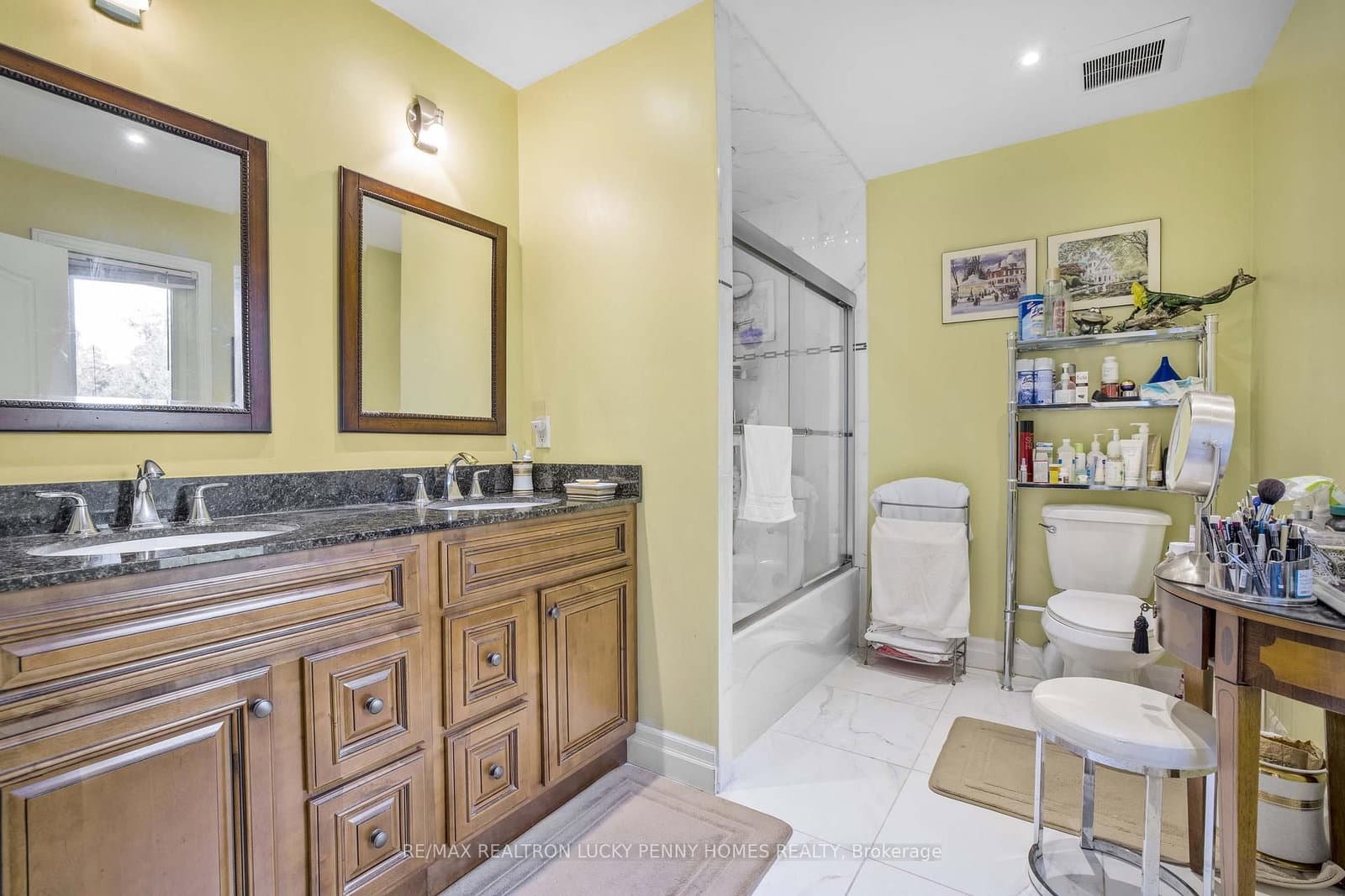 9799 Warden Avenue thumbnail 19