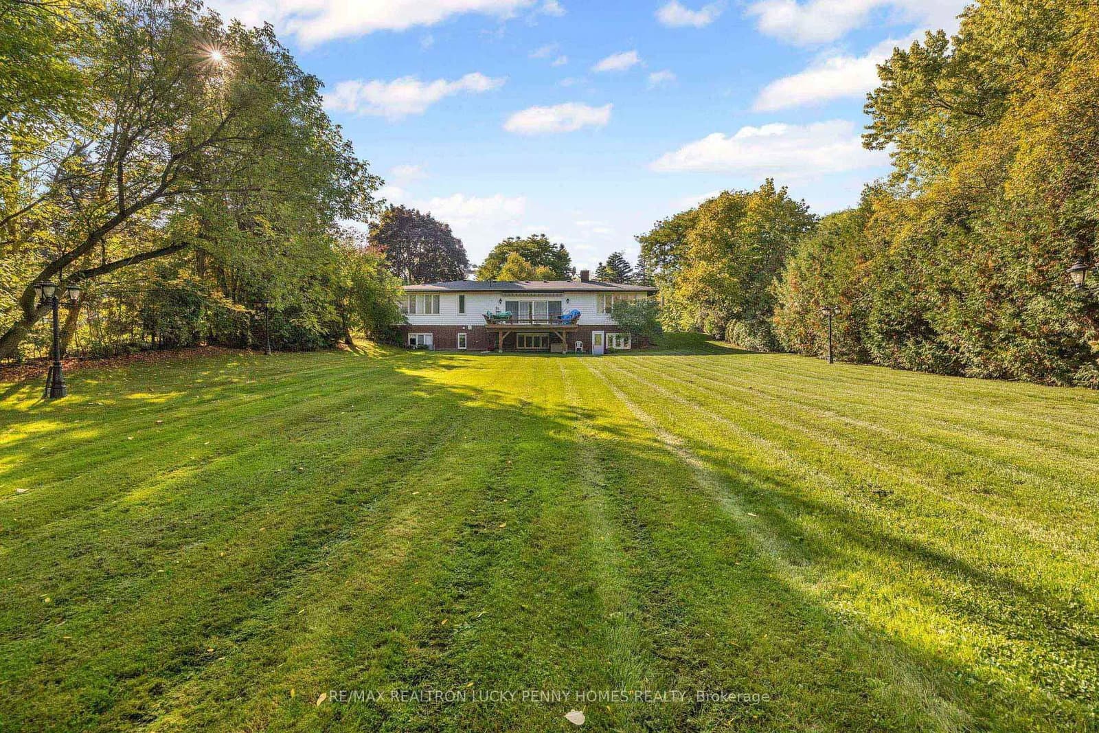 9799 Warden Avenue thumbnail 31