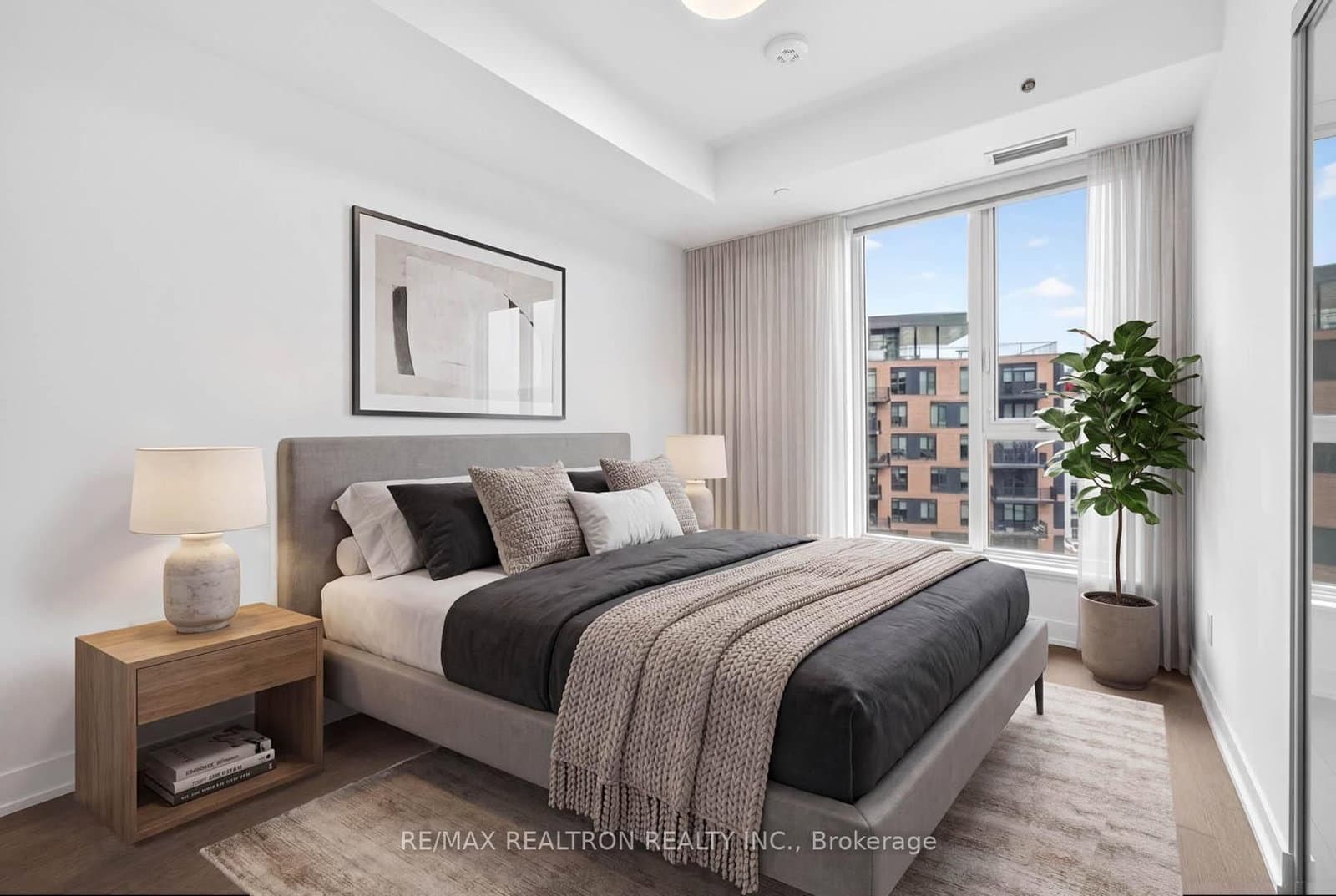38 Simcoe Promenade, Unit C909 thumbnail 26