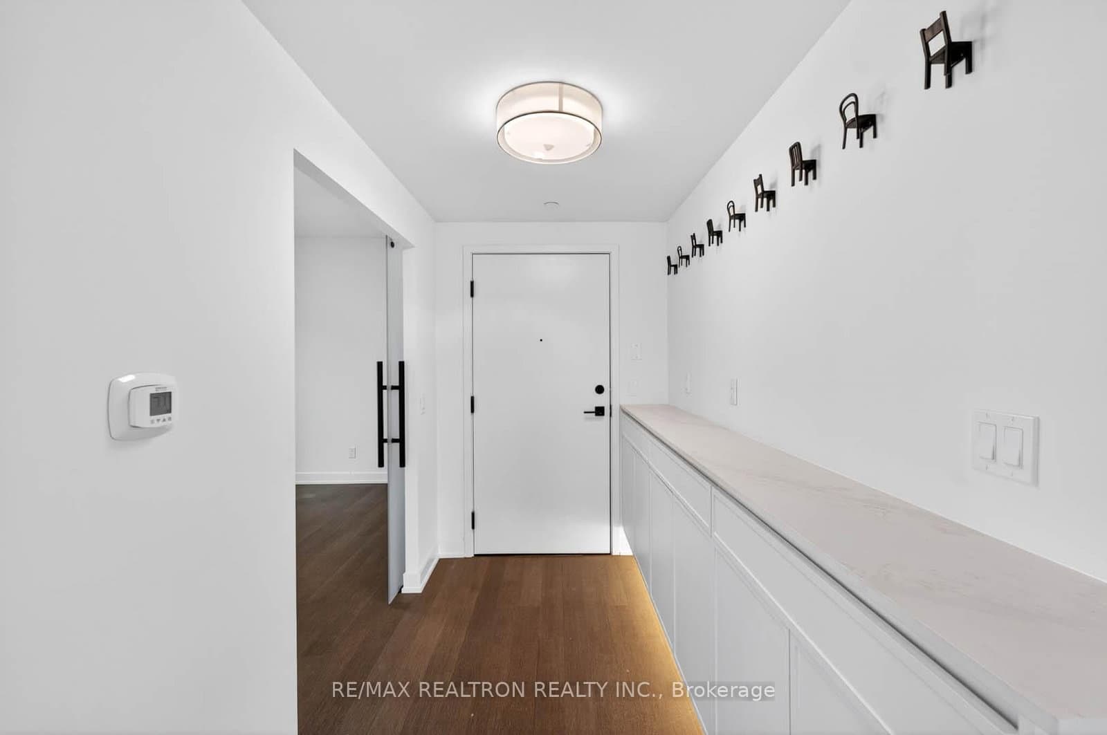 38 Simcoe Promenade, Unit C909 thumbnail 4