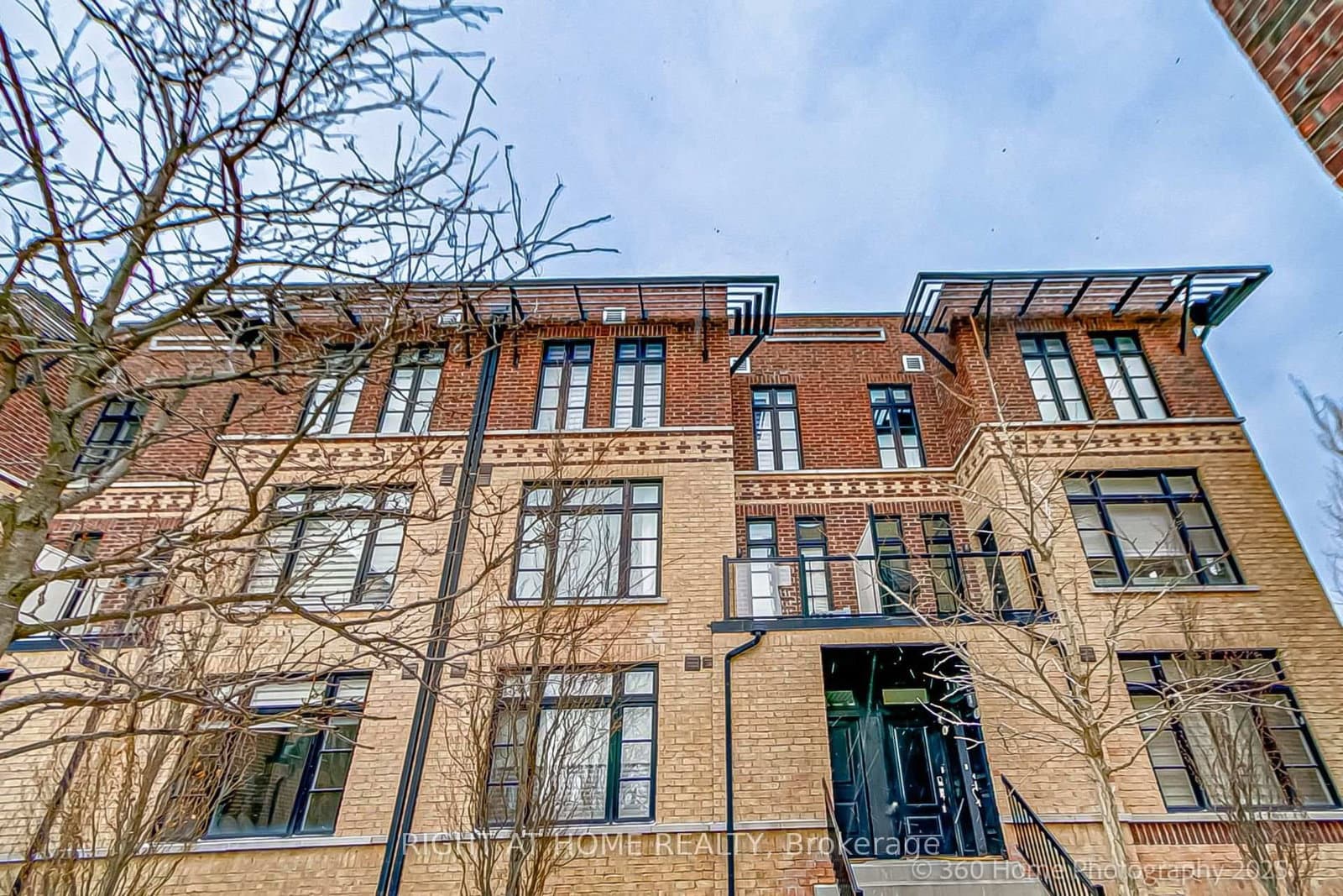 8169 Kipling Avenue, Unit 31 thumbnail 3