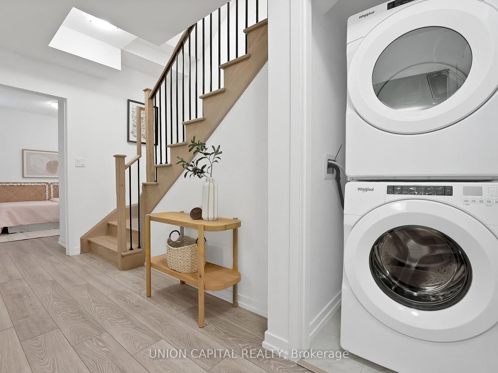 26 Lytham Green Circle, Unit 6 thumbnail 10