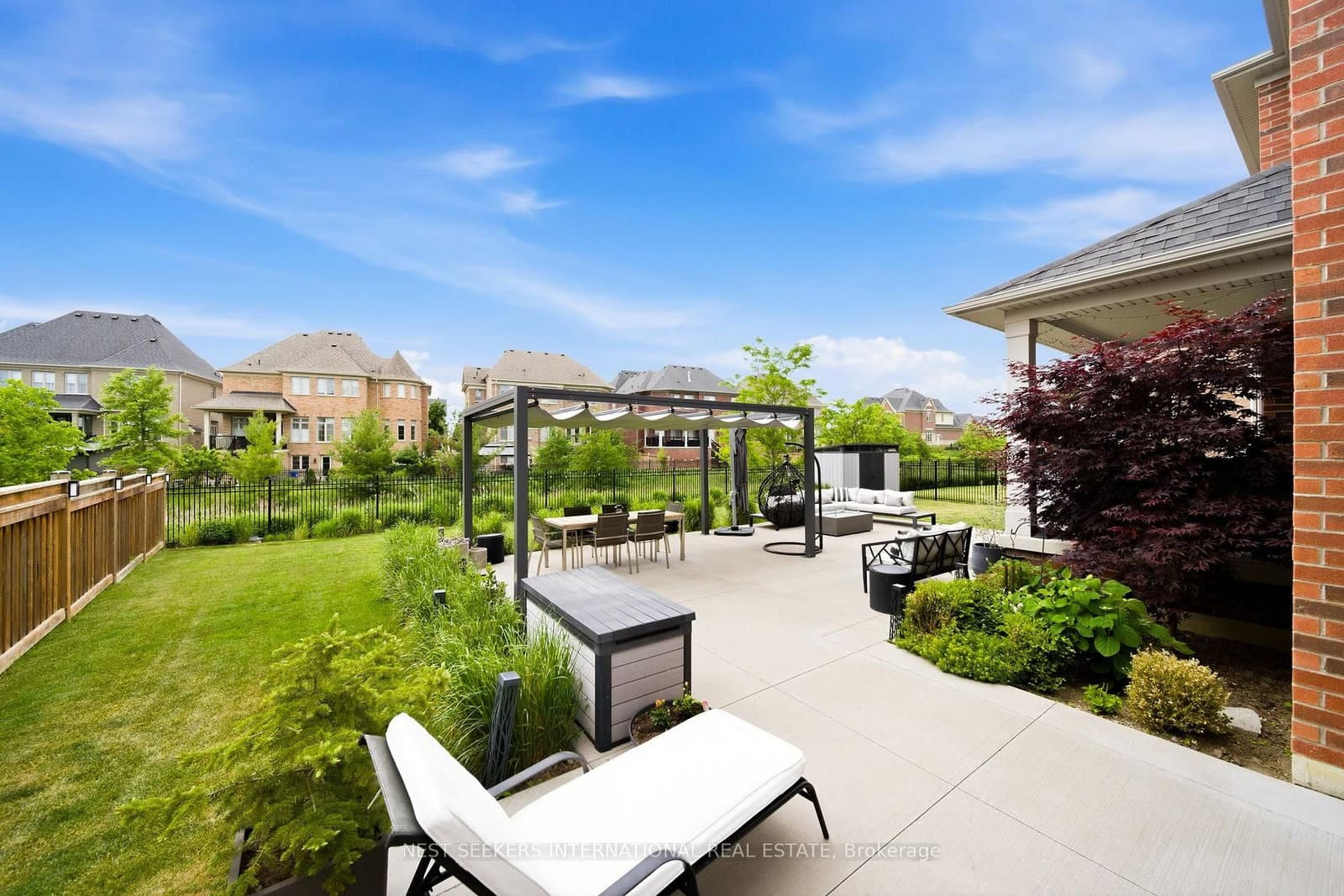 9 Larkin Avenue thumbnail 28