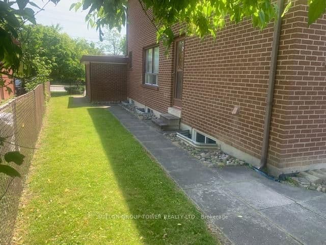 8408 Islington Avenue thumbnail 27