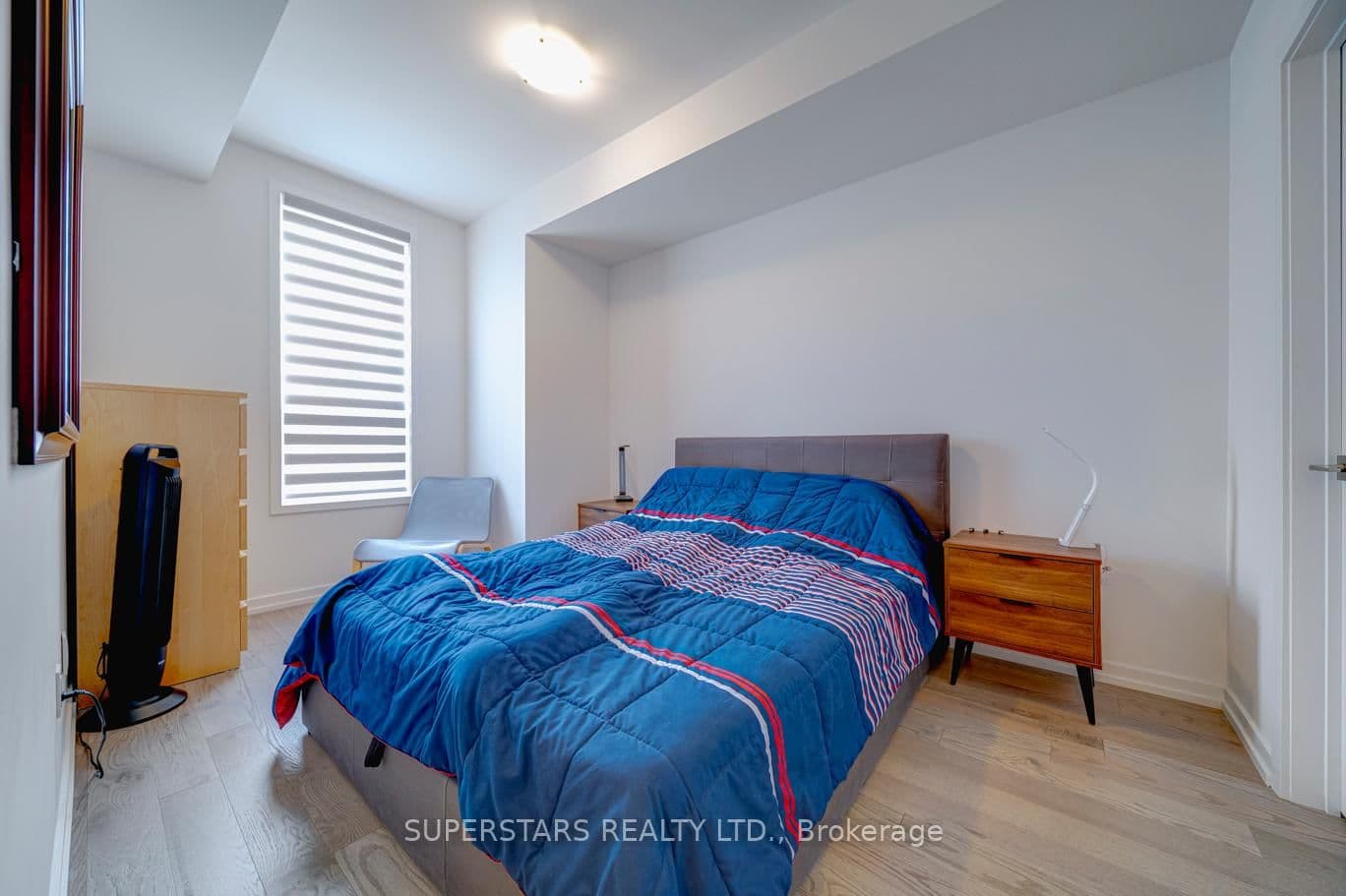 18 Lytham Green Circle, Unit 12 thumbnail 11