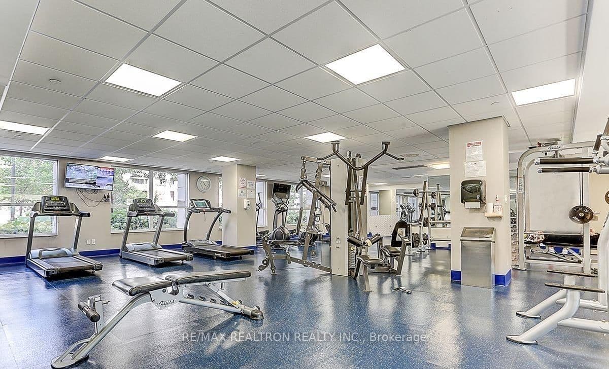 33 Clegg Road, Unit 703 thumbnail 8