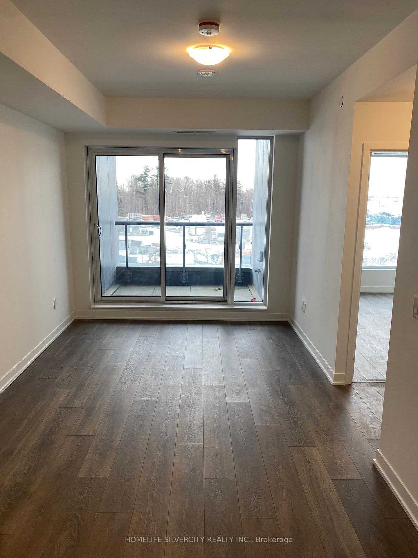474 Caldari Road, Unit 313 thumbnail 9