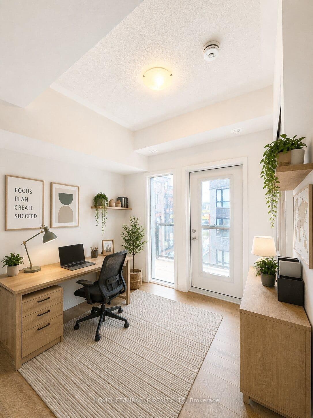 17 Lytham Green Circle, Unit 26 thumbnail 7