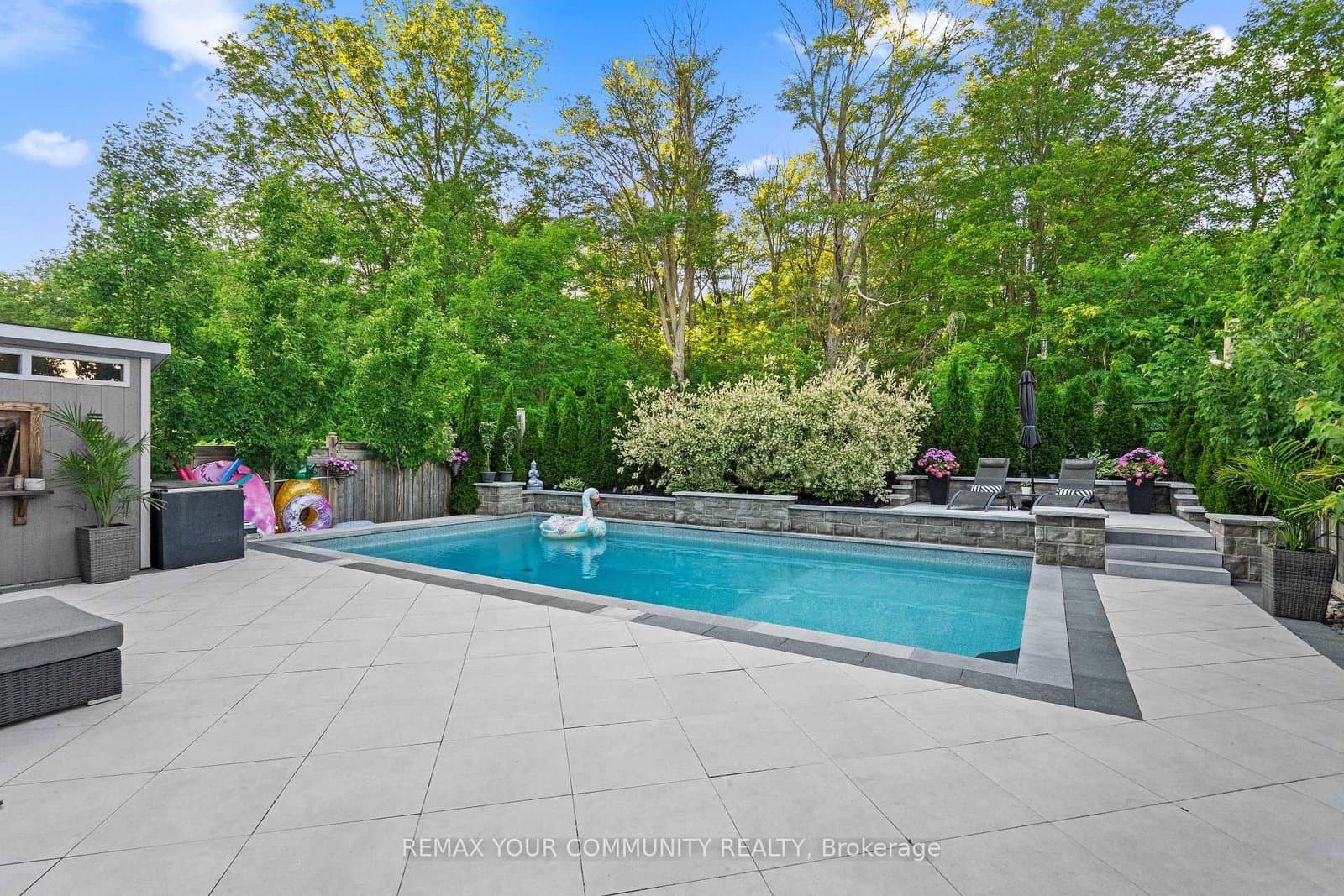106 Forest Grove Court thumbnail 44