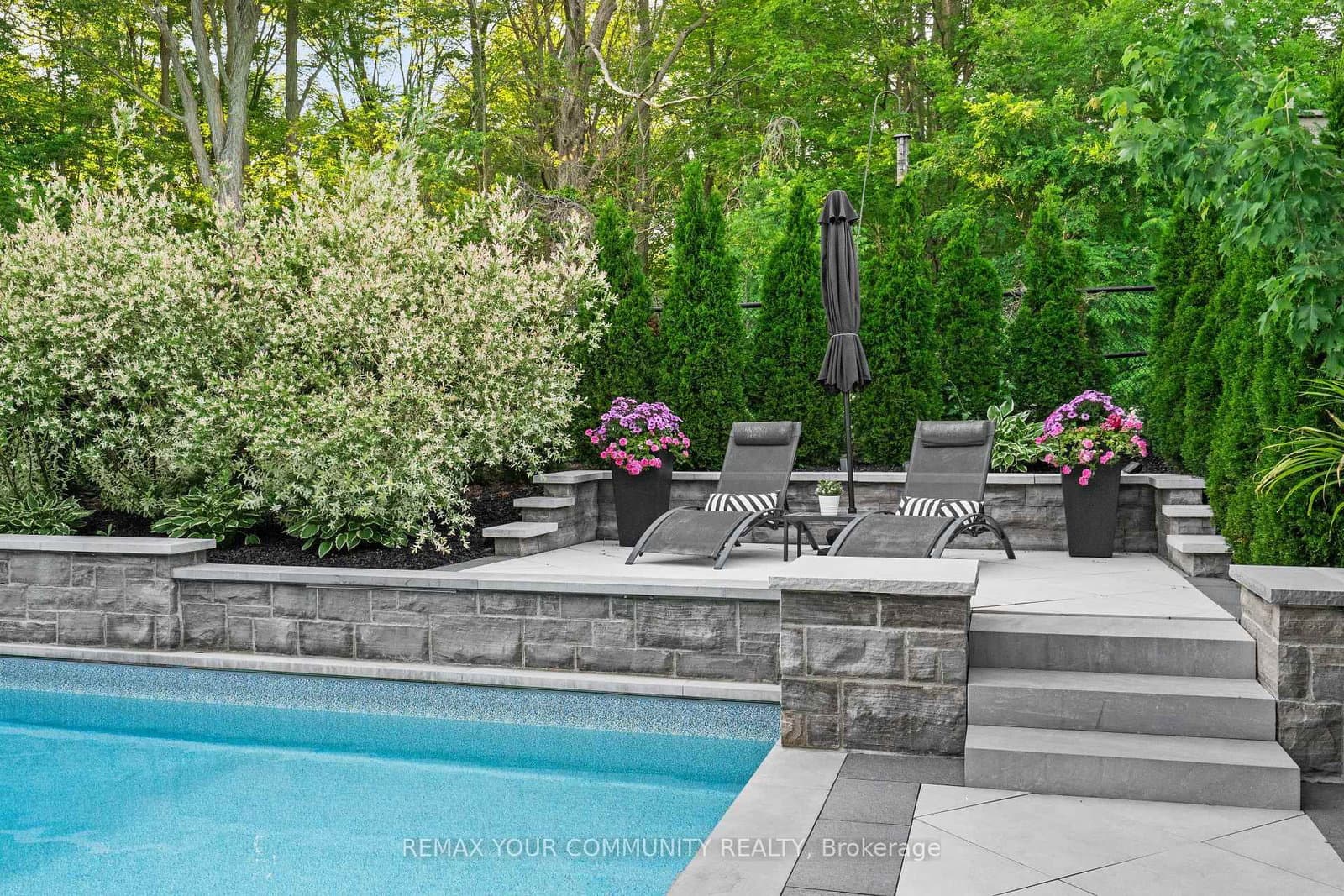 106 Forest Grove Court thumbnail 45