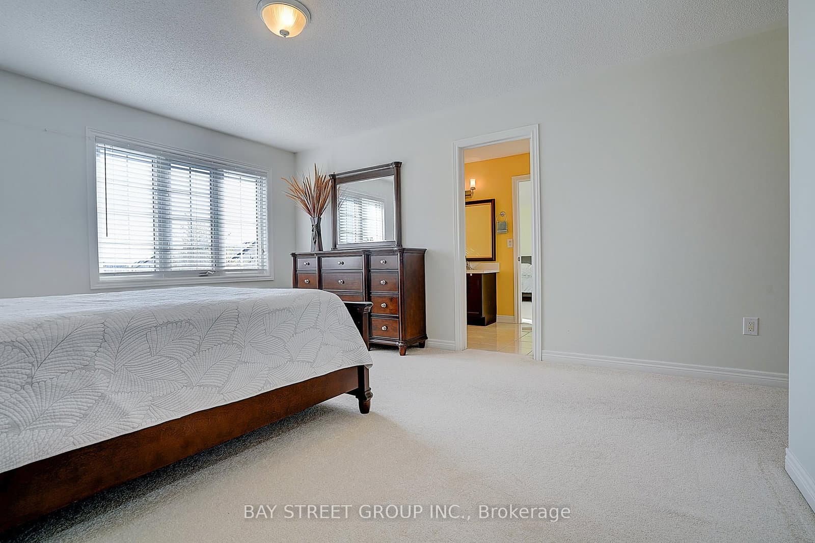 90 Gable Avenue thumbnail 20
