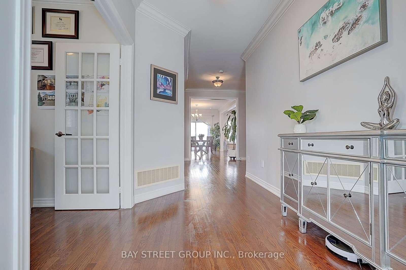 90 Gable Avenue thumbnail 6