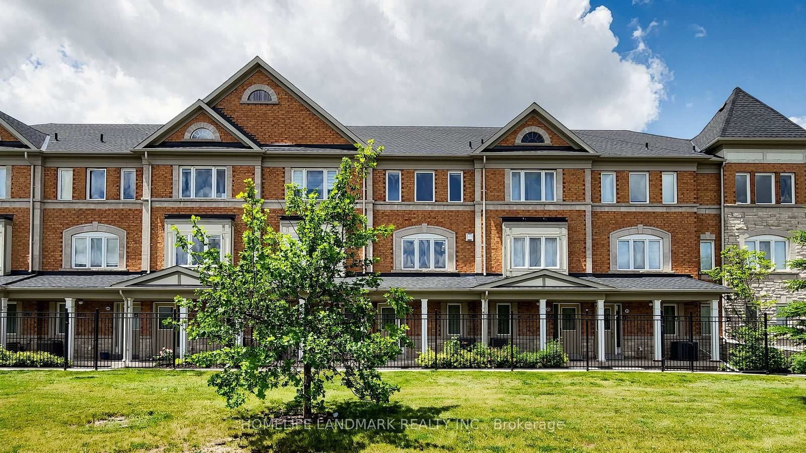 70 Sanctuary Way - Image 1