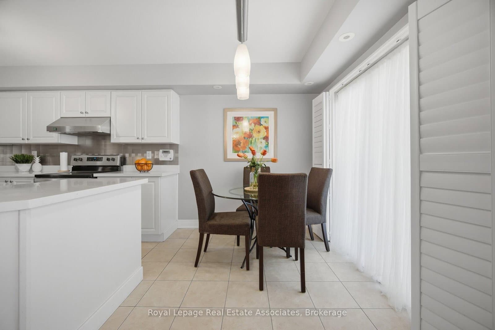 192 Louisbourg Way thumbnail 10