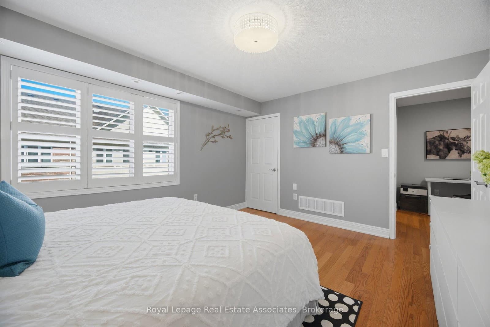 192 Louisbourg Way thumbnail 22