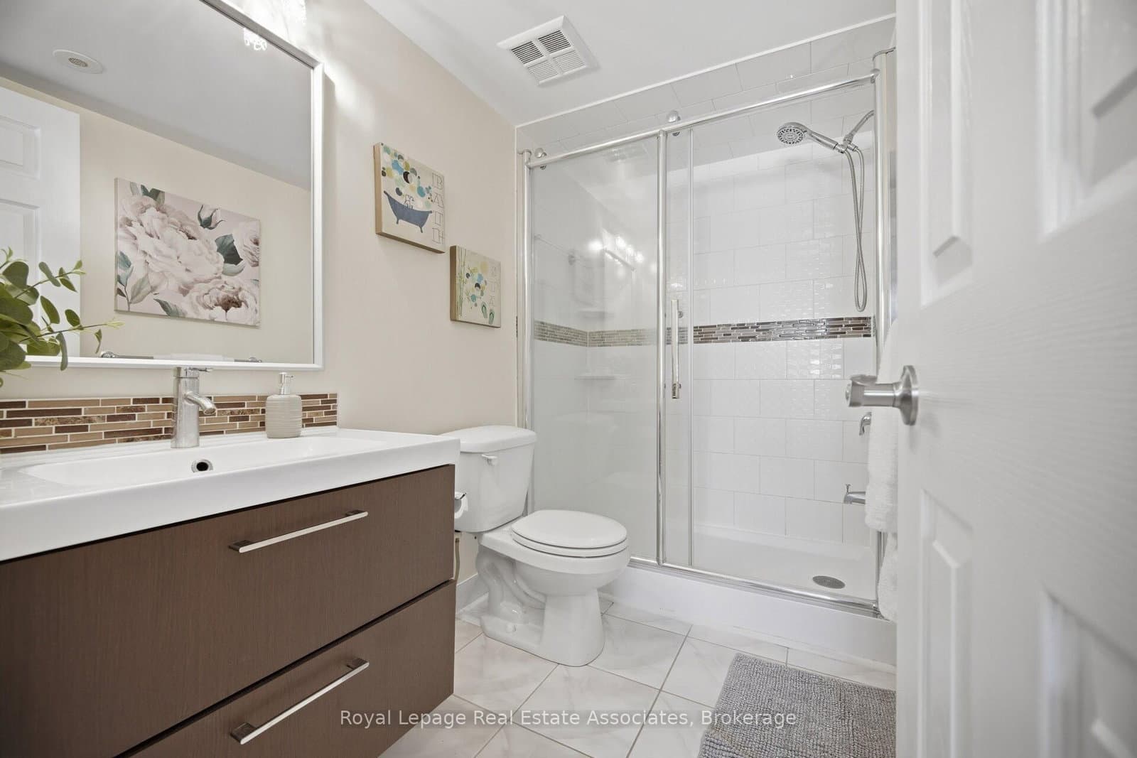 192 Louisbourg Way thumbnail 28