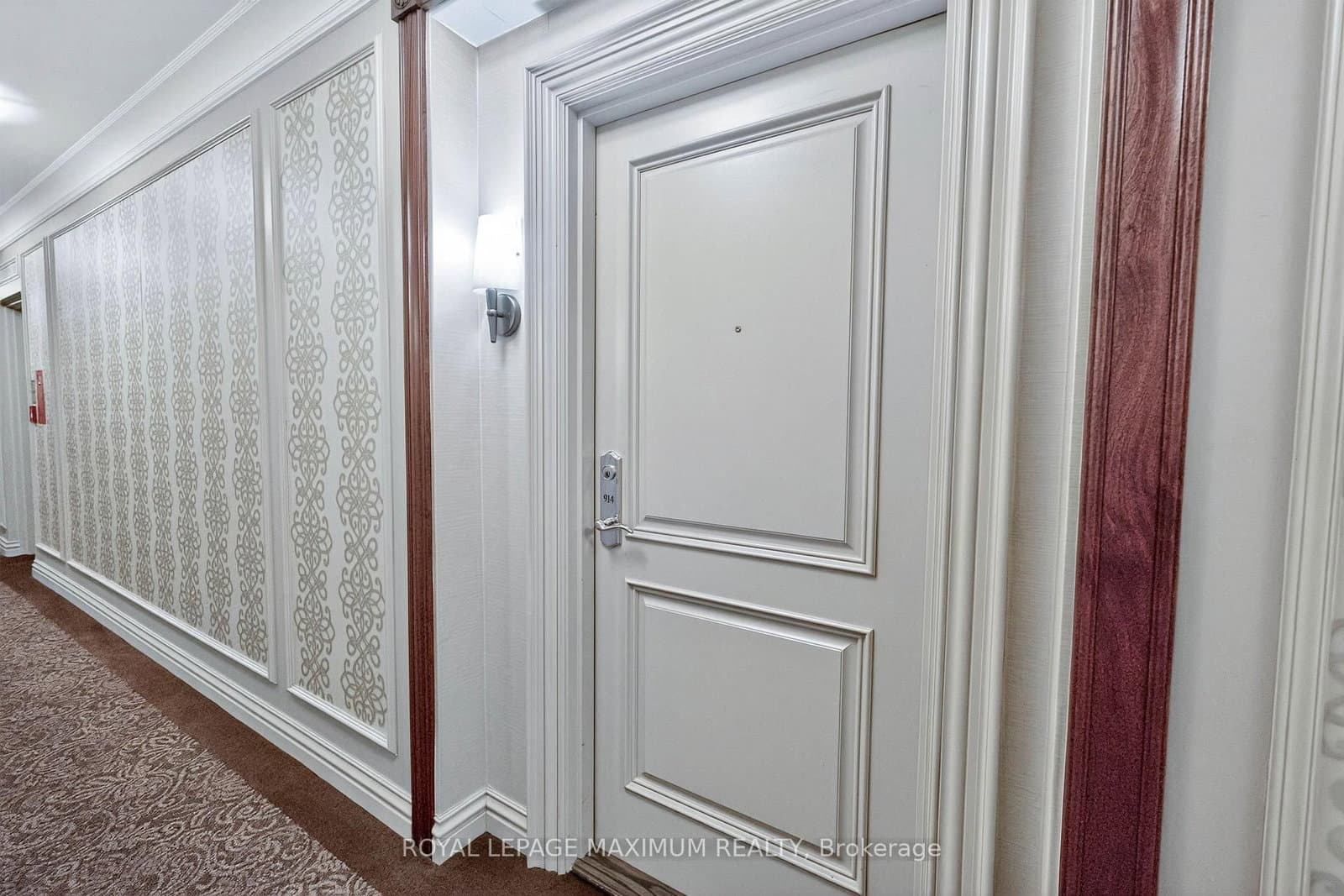 9245 Jane Street, Unit 914 thumbnail 8