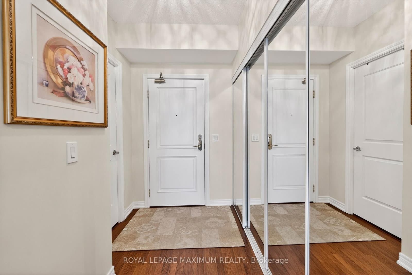 9245 Jane Street, Unit 914 thumbnail 9