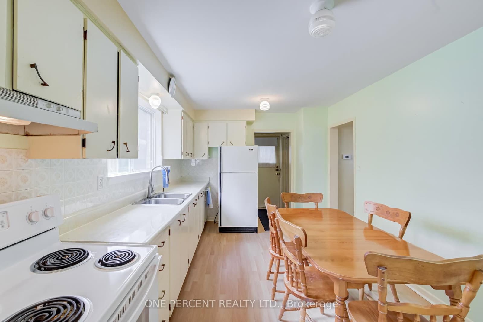 79 Grandview Avenue thumbnail 14