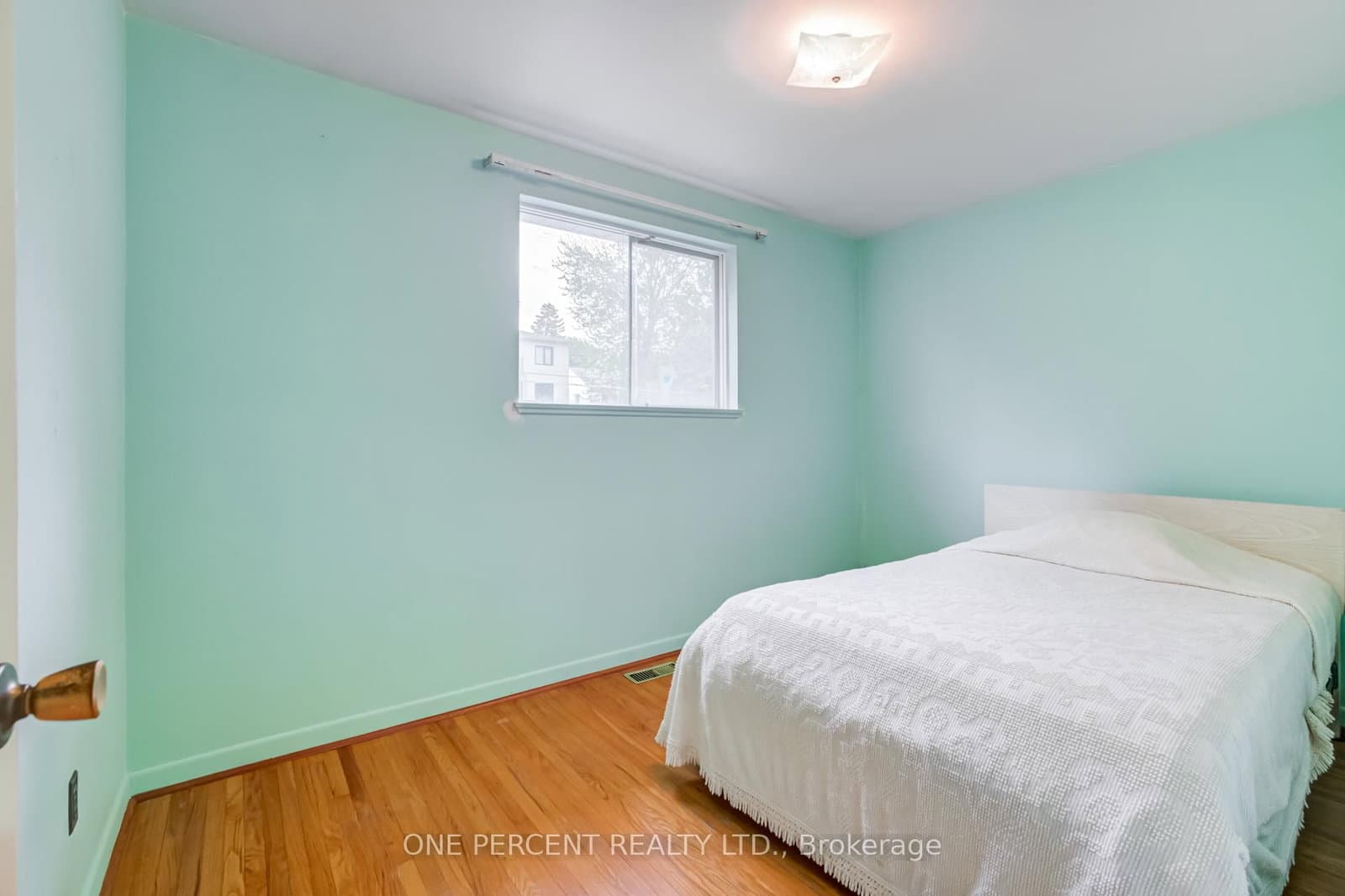 79 Grandview Avenue thumbnail 30
