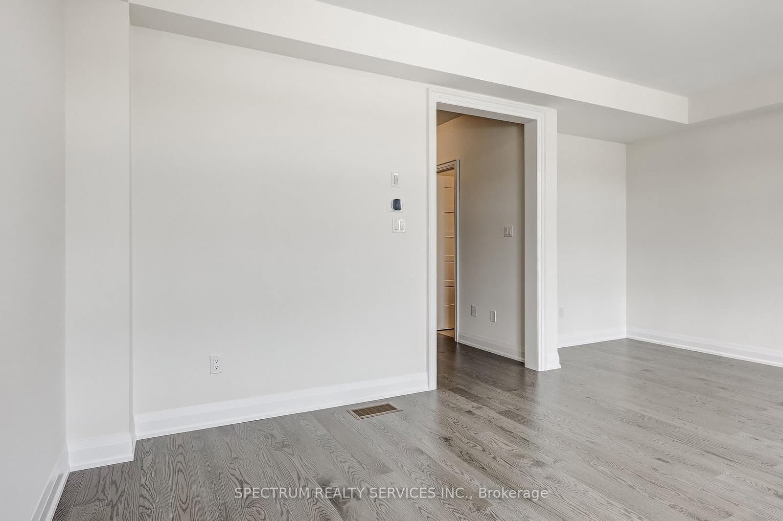 72 Adario Crescent thumbnail 19