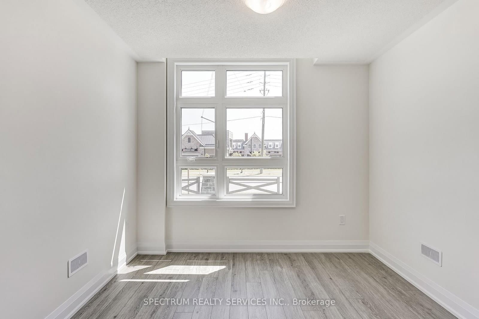 72 Adario Crescent thumbnail 41