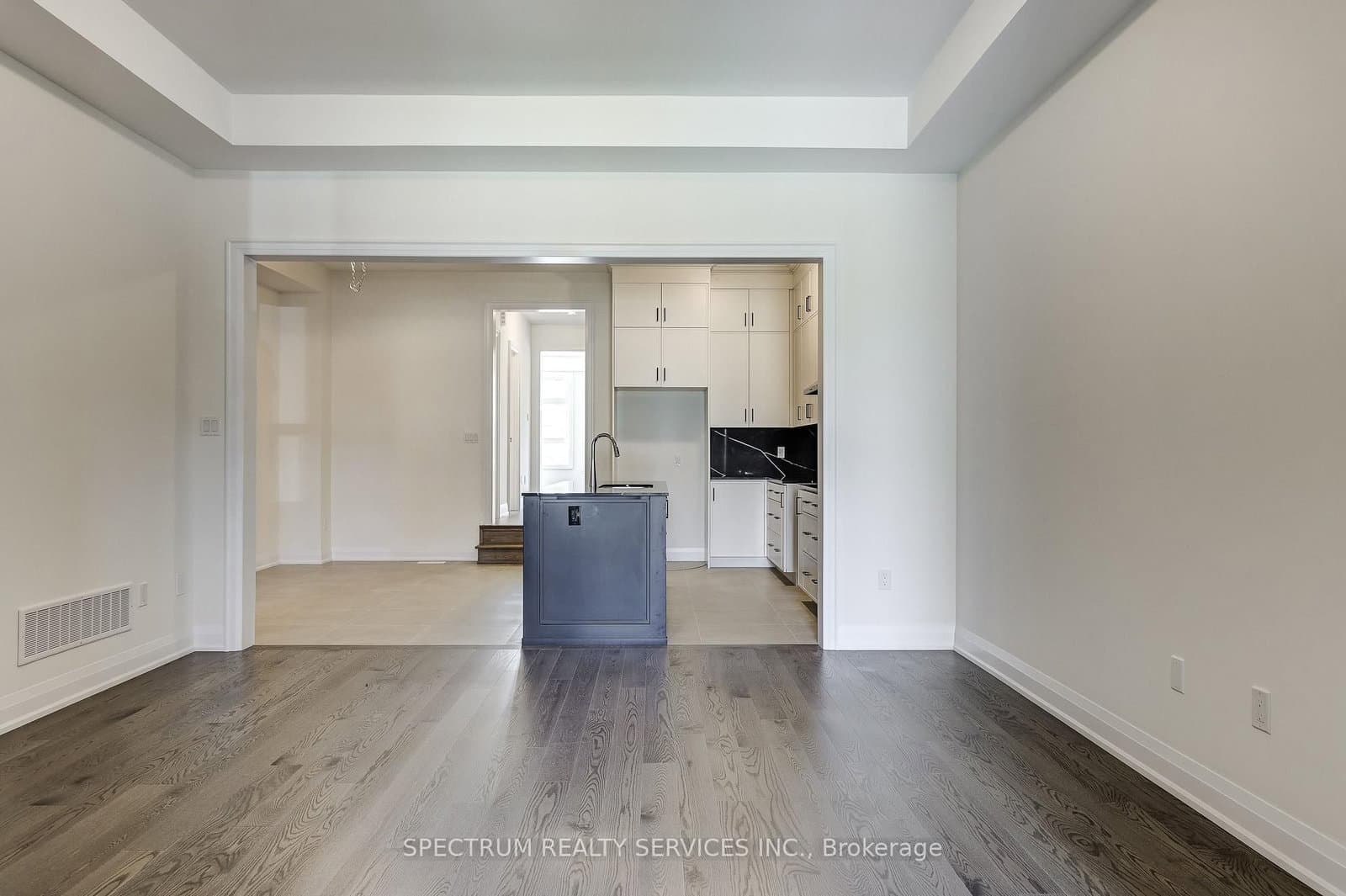 72 Adario Crescent thumbnail 6