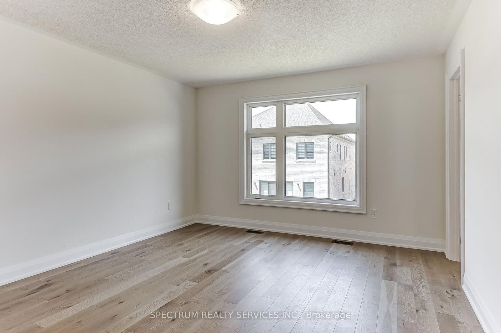103 Adario Crescent thumbnail 32