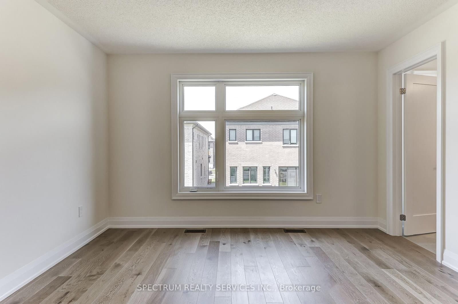 103 Adario Crescent thumbnail 33