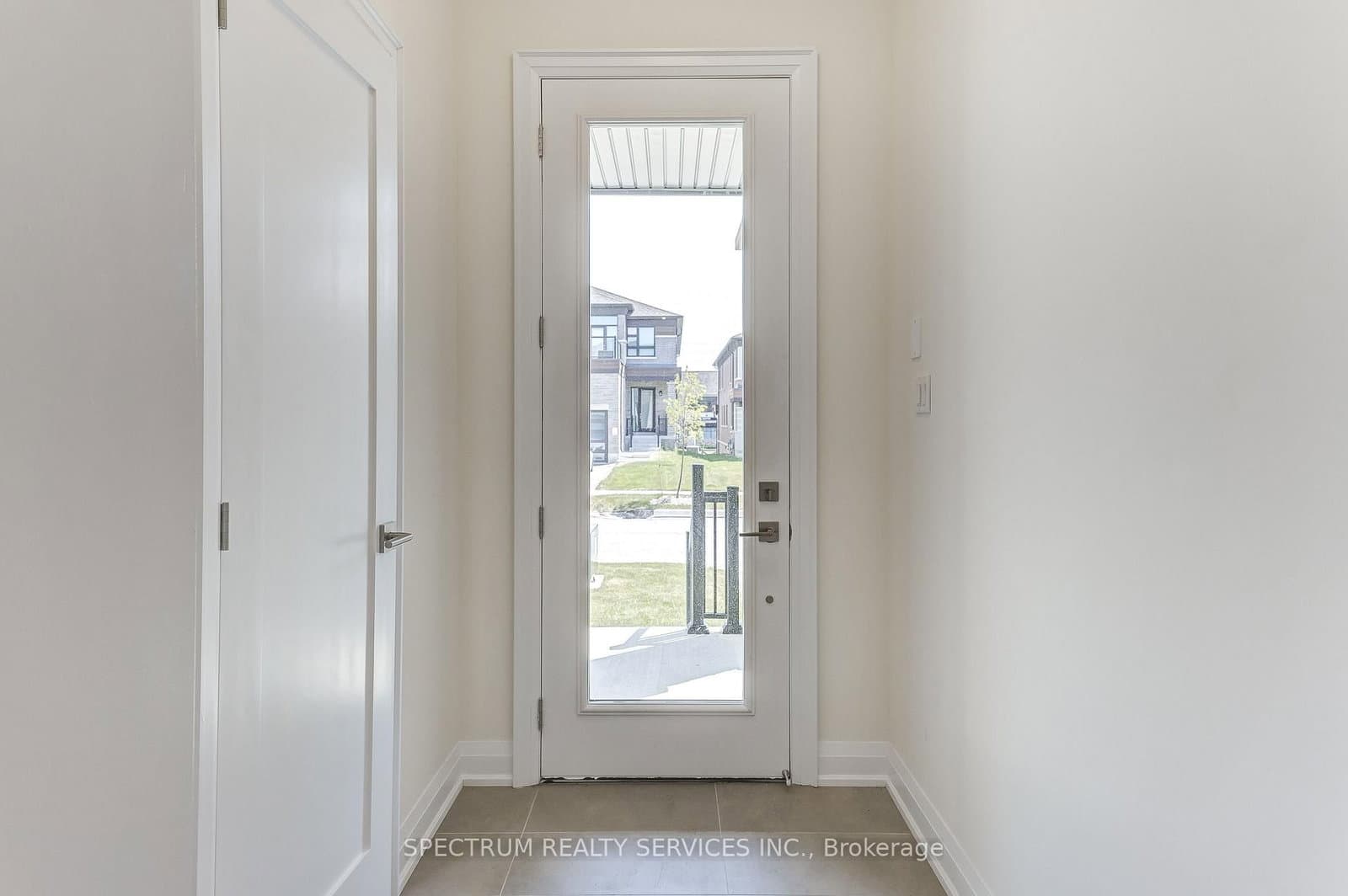 103 Adario Crescent thumbnail 7
