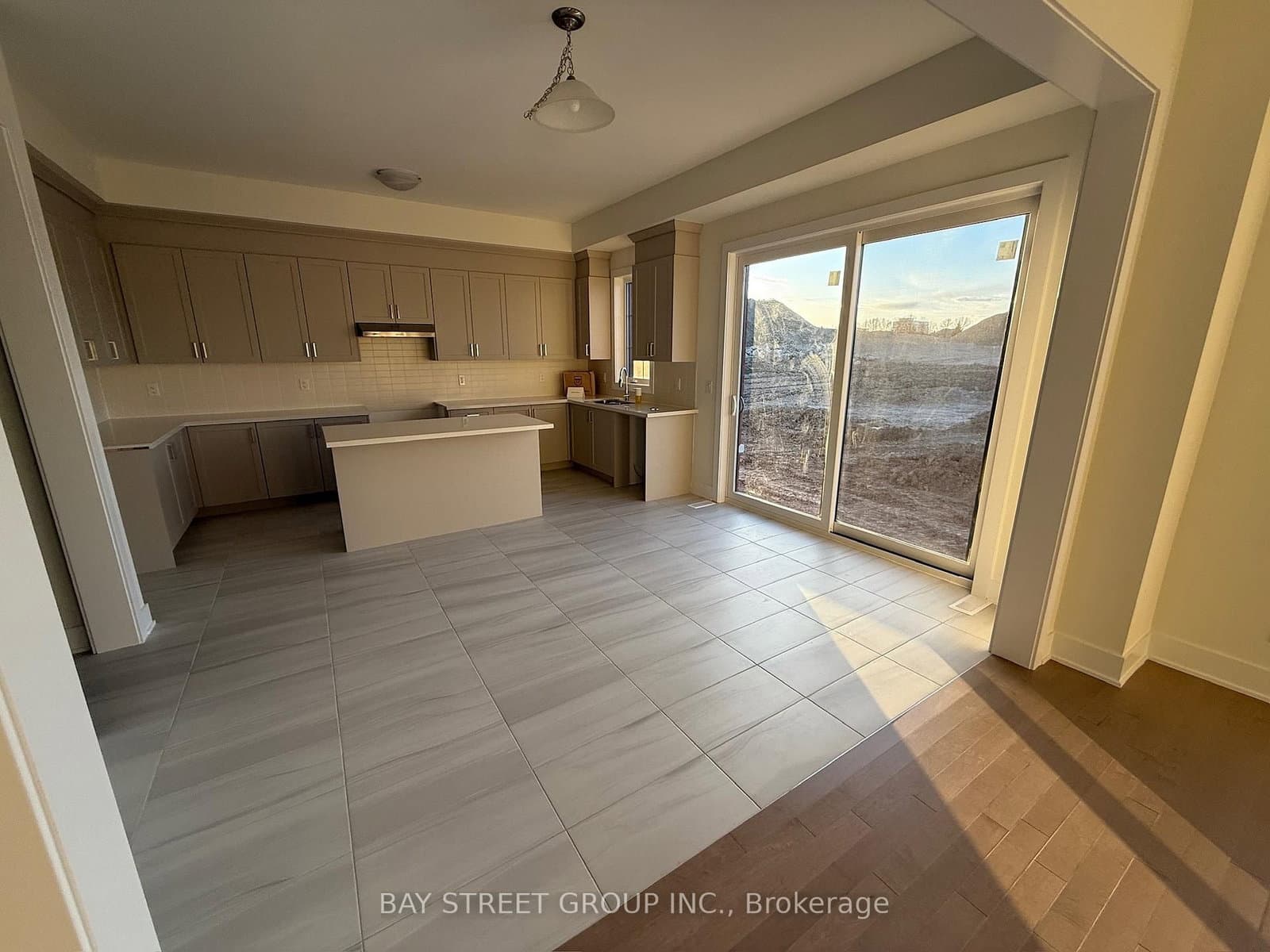 34 NANHAI Avenue thumbnail 11