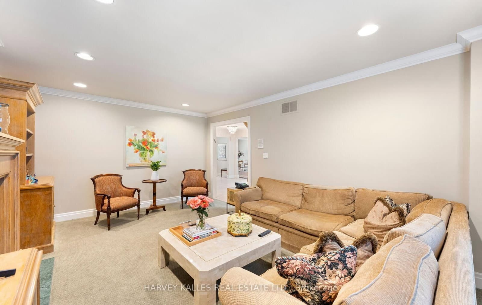 8 Granada Court thumbnail 18