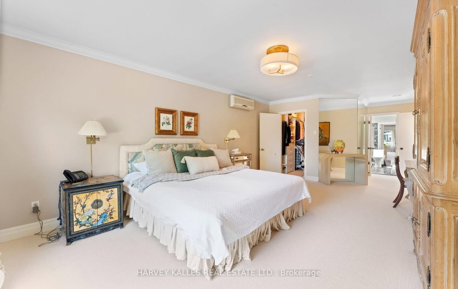 8 Granada Court thumbnail 25
