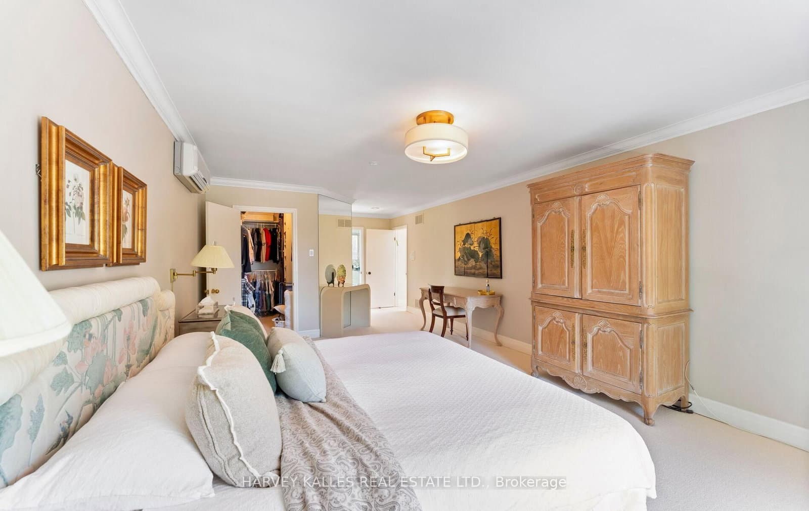 8 Granada Court thumbnail 26