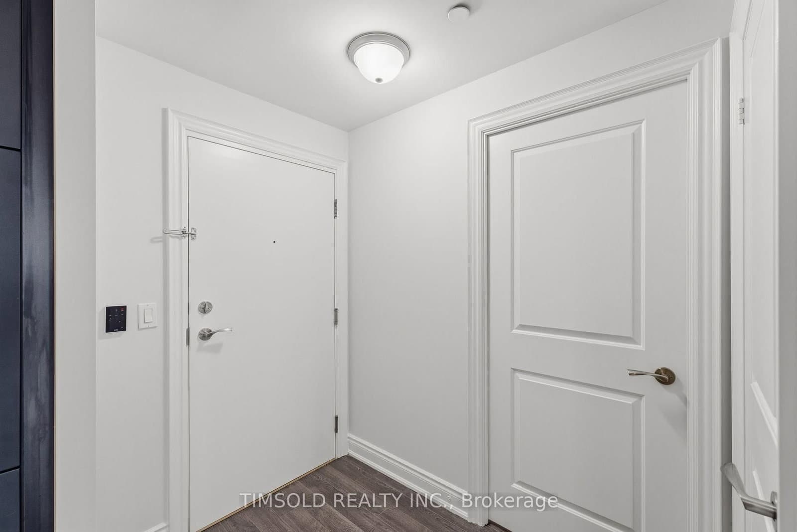 33 Clegg Road, Unit 1012 thumbnail 5