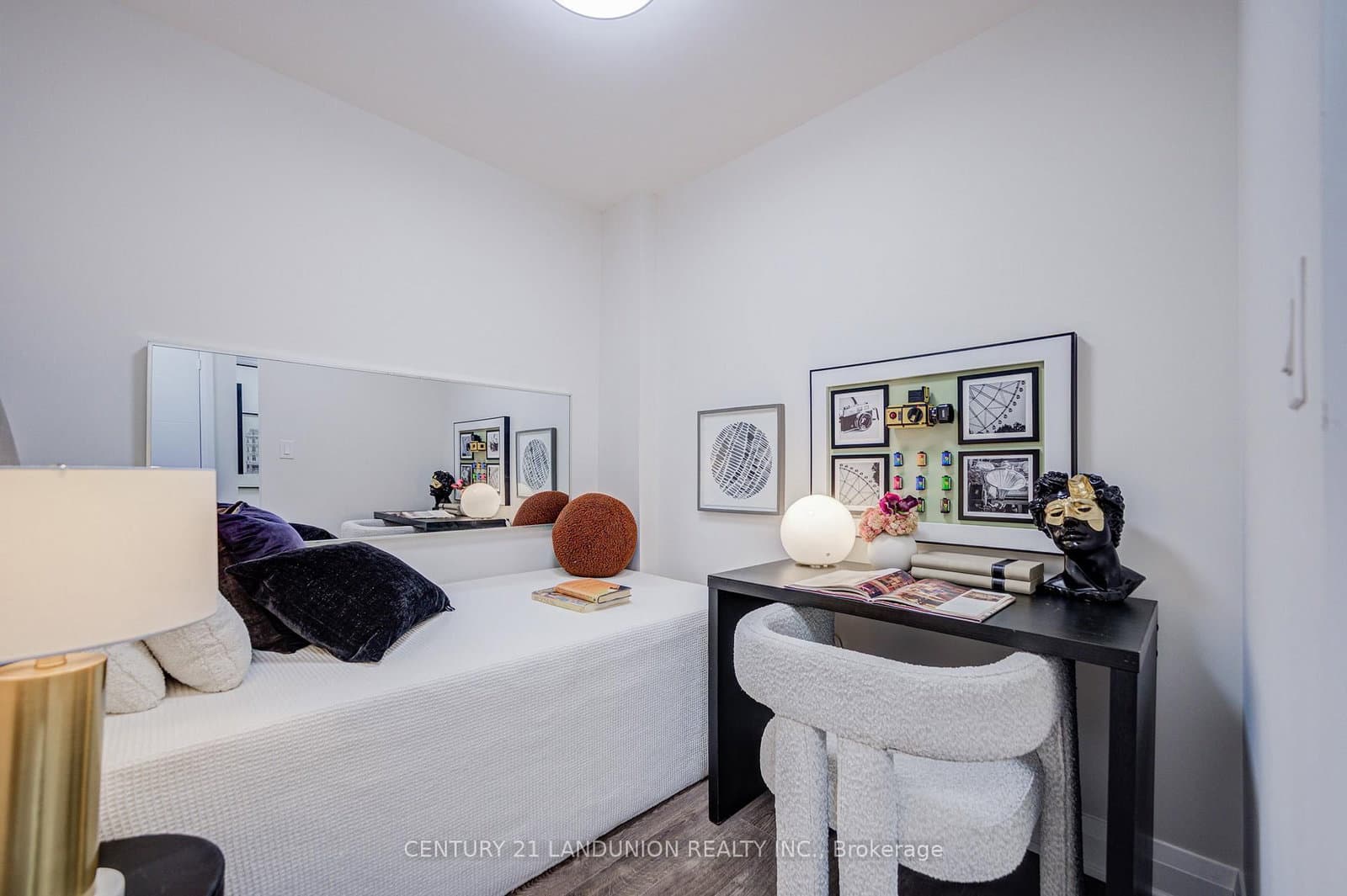 18 Uptown Drive, Unit 808 thumbnail 17