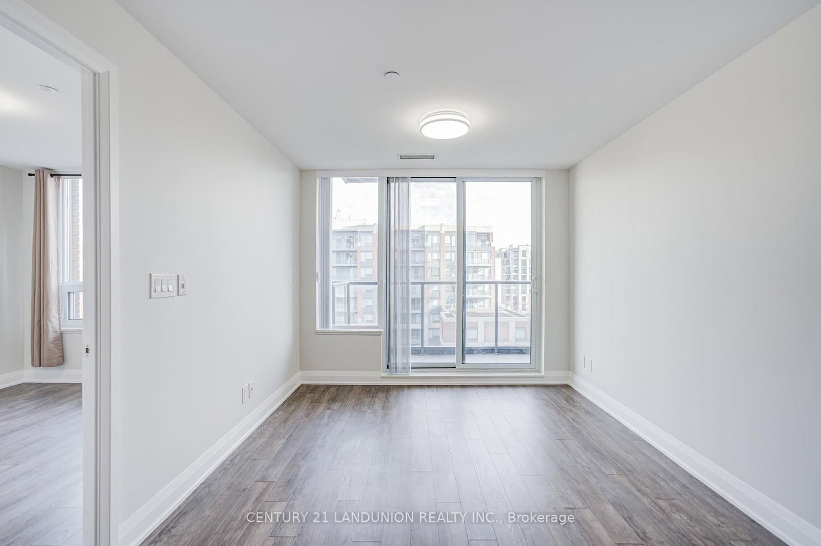 18 Uptown Drive, Unit 808 thumbnail 7