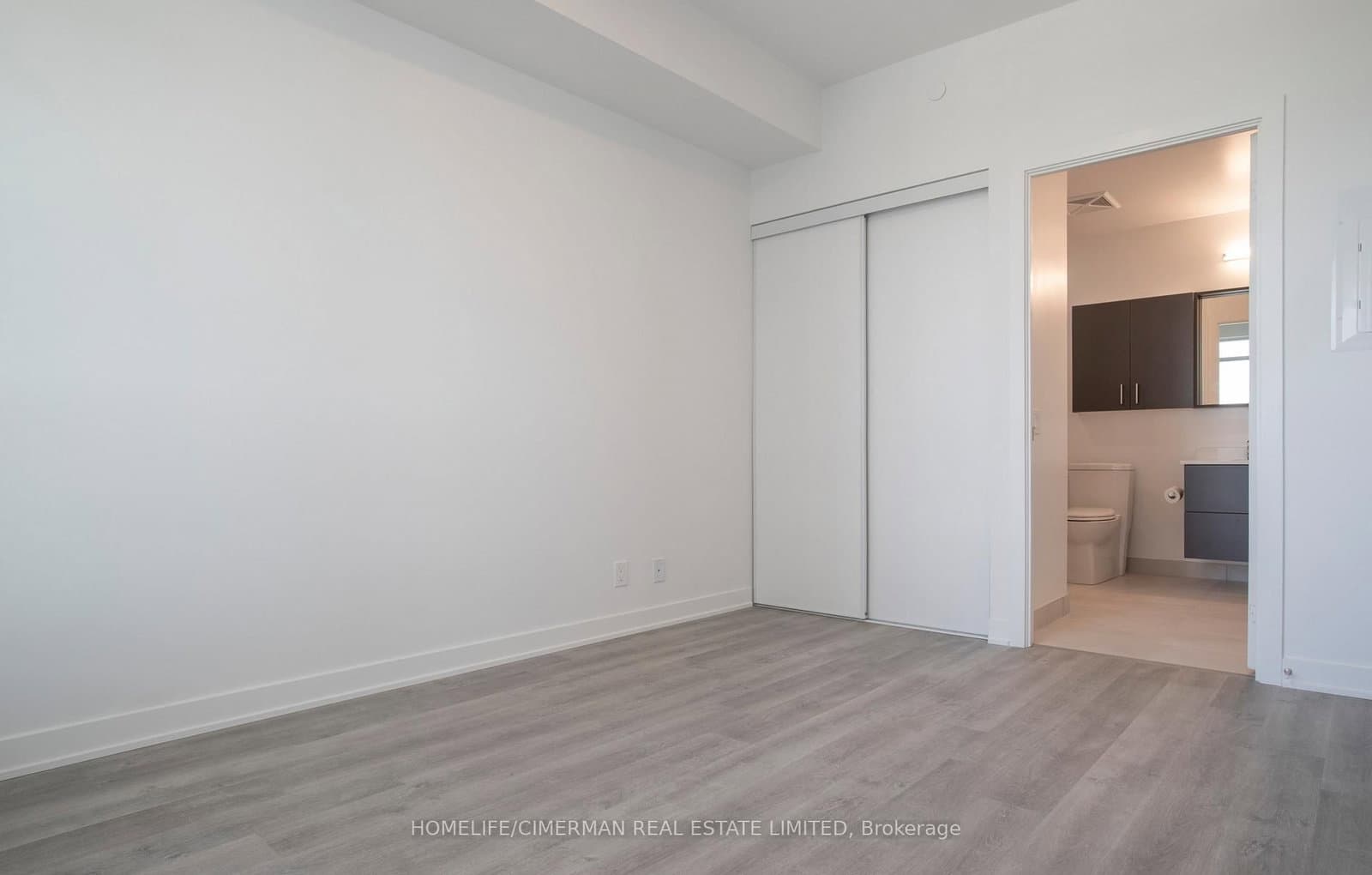 30 Upper Mall Way, Unit Suite A - 2008 thumbnail 28
