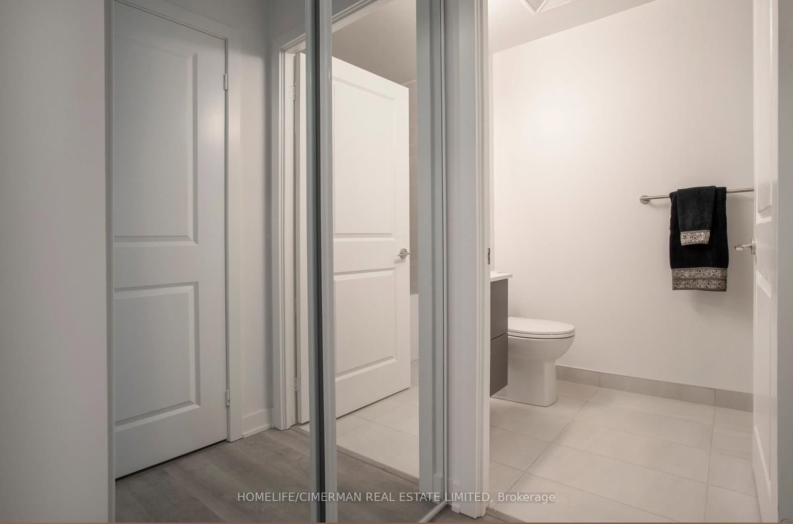 30 Upper Mall Way, Unit Suite A - 2008 thumbnail 30