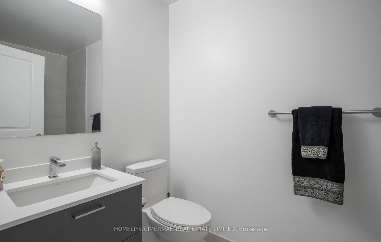 30 Upper Mall Way, Unit Suite A - 2008 thumbnail 31