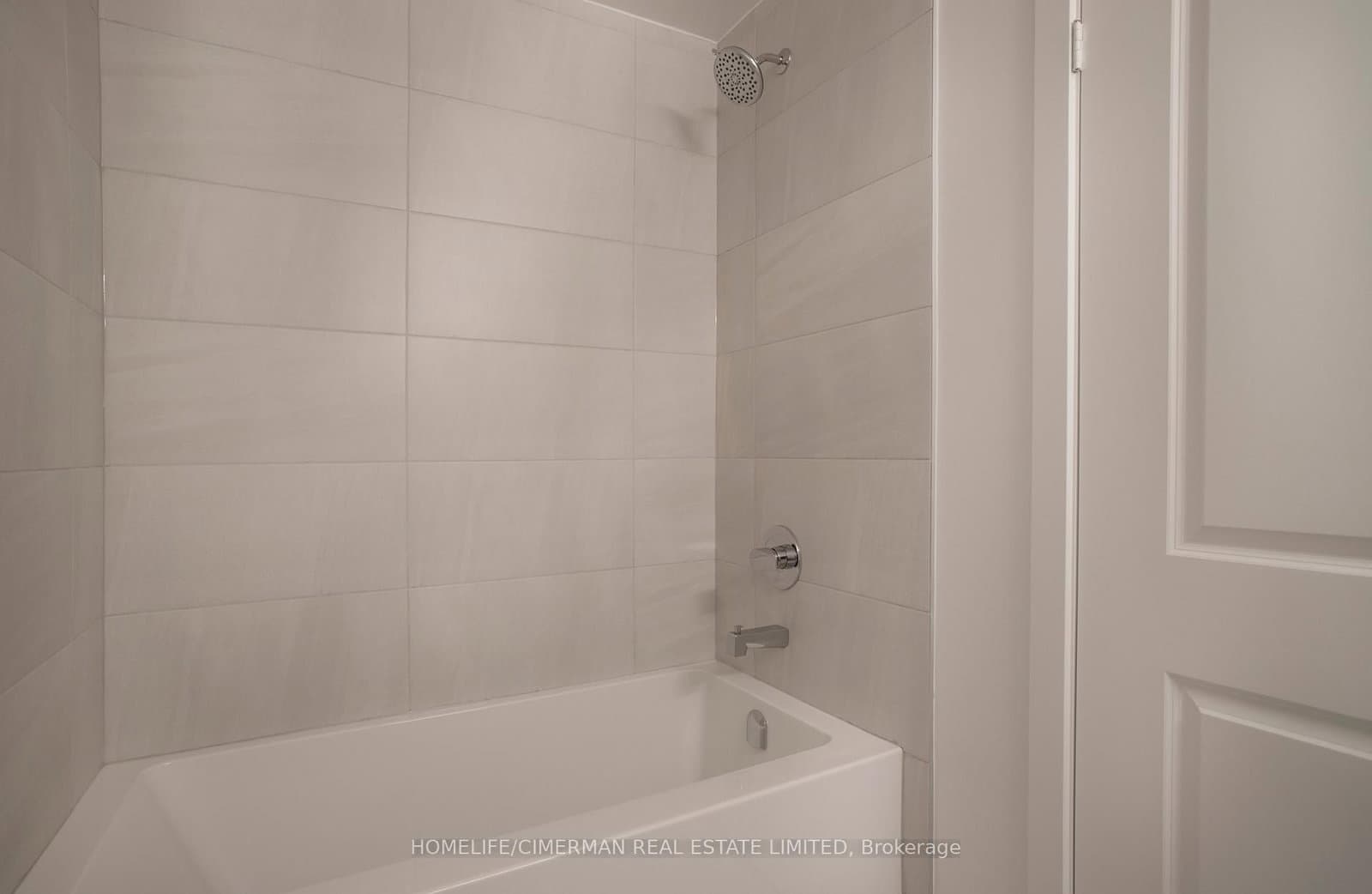 30 Upper Mall Way, Unit Suite A - 2008 thumbnail 32