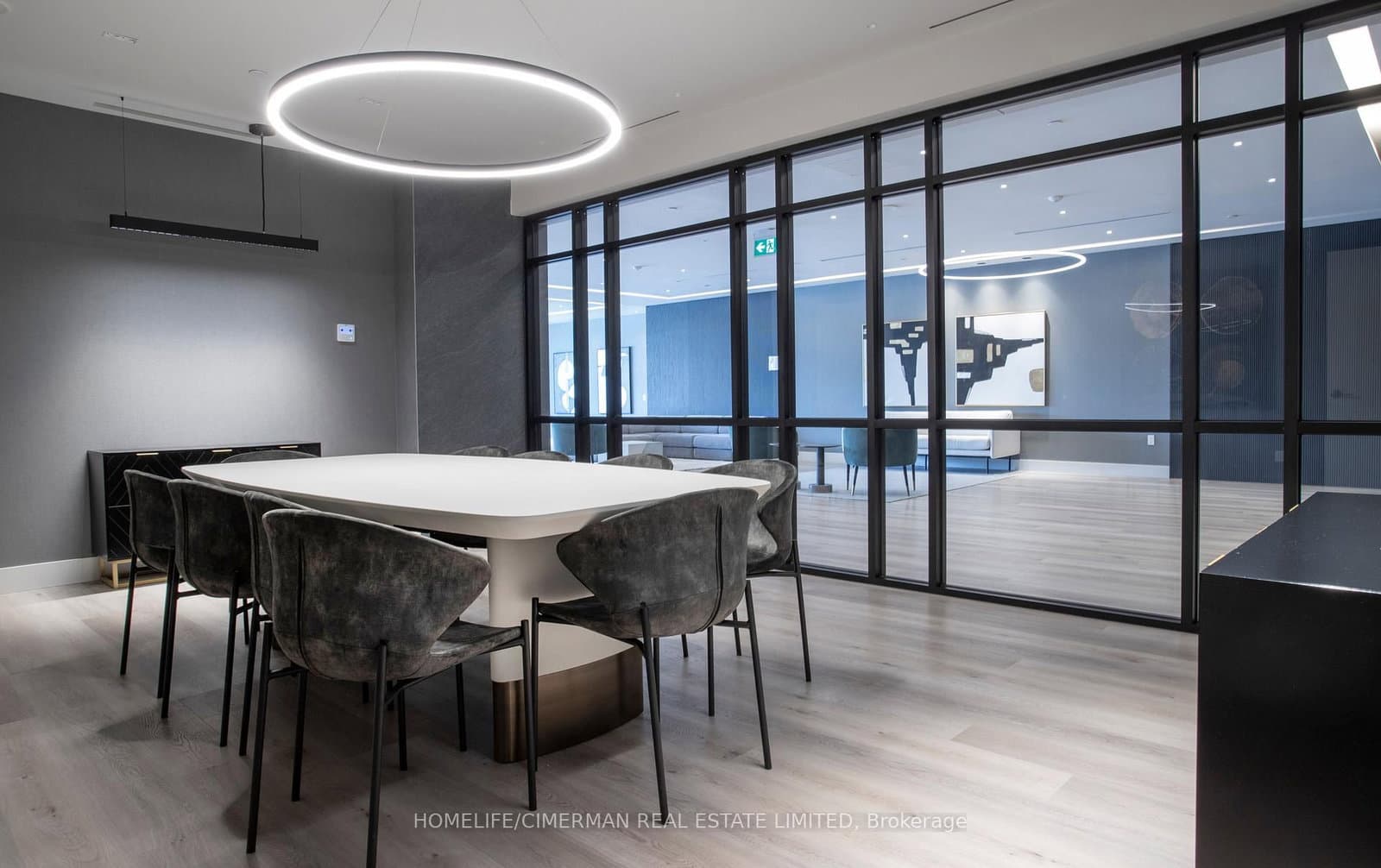 30 Upper Mall Way, Unit Suite A - 2008 thumbnail 43
