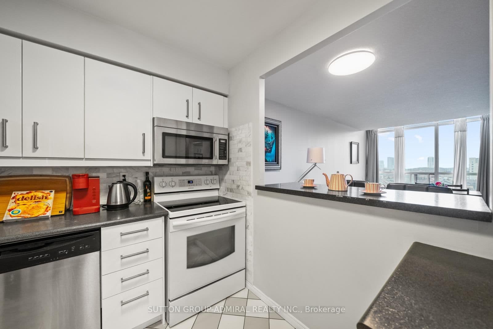 81 Townsgate Drive, Unit 1103 thumbnail 5