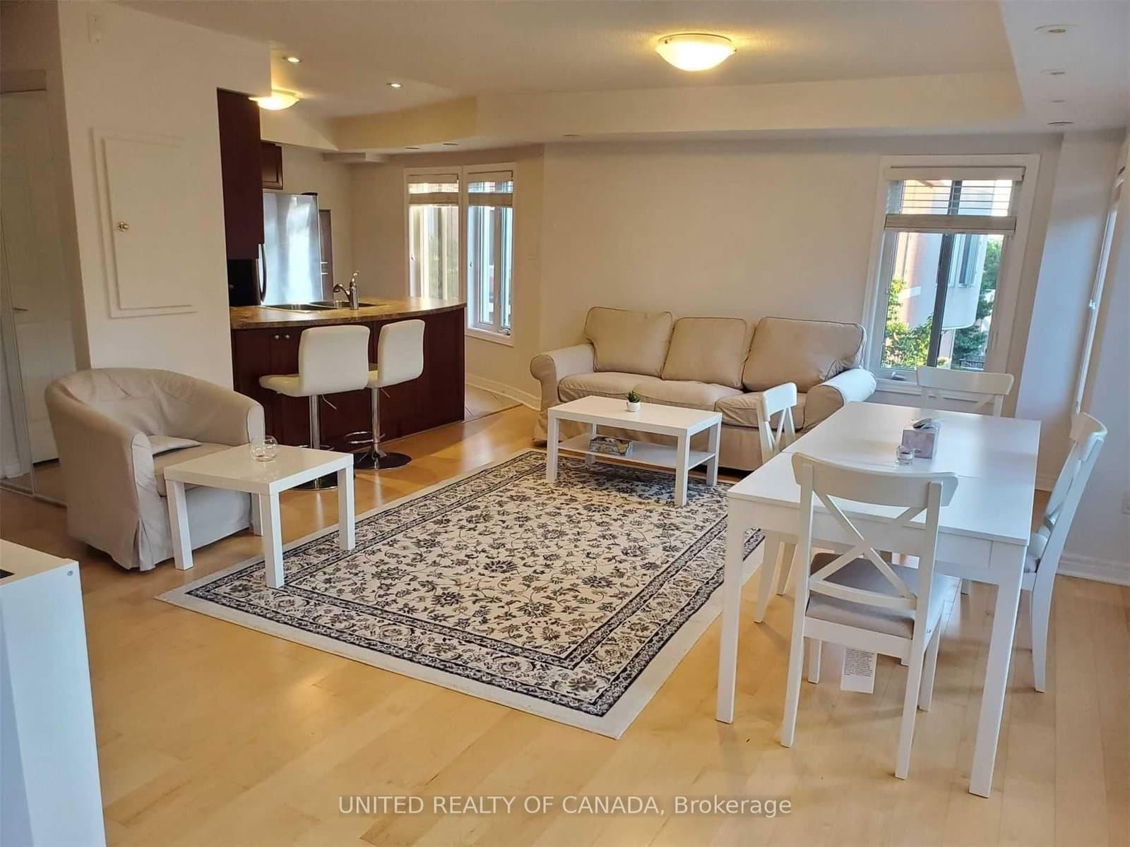 312 John Street, Unit 330 thumbnail 4