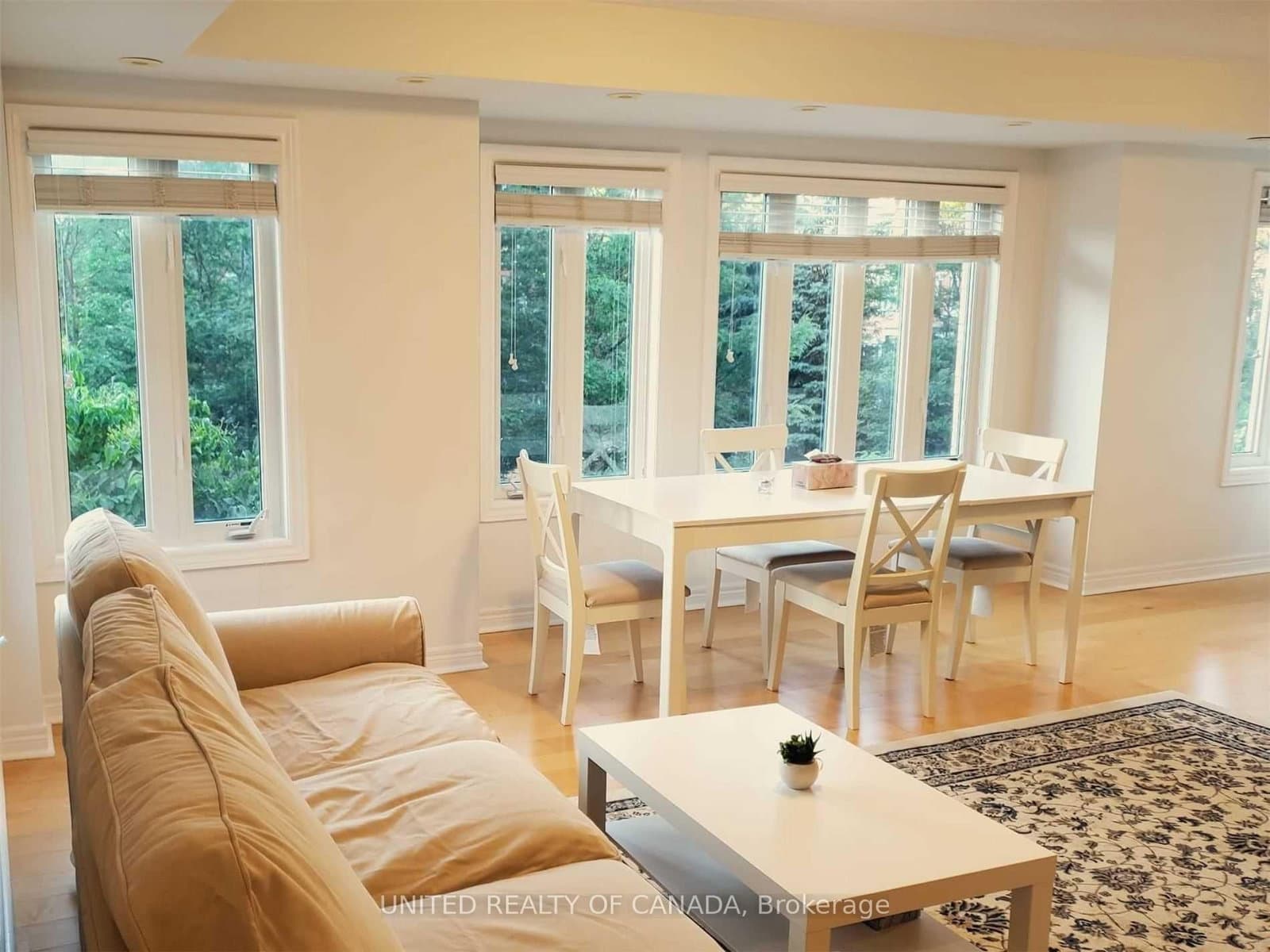 312 John Street, Unit 330 thumbnail 8