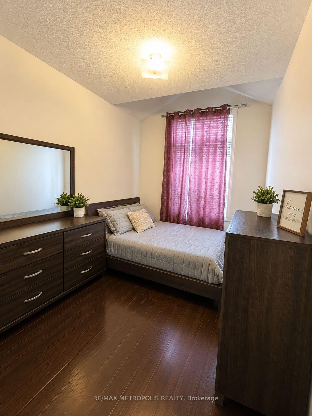 13 Mohandas Drive, Unit MAIN & UPPER thumbnail 2
